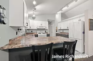 15249 Widgeon Rd, Grand Haven, MI 49417 - Photo 11