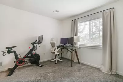 1361 S Village Circle, Kalamazoo, MI 49009 - Photo 19