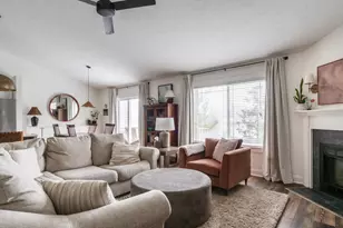 1361 S Village Cir, Kalamazoo, MI 49009 - Photo 11