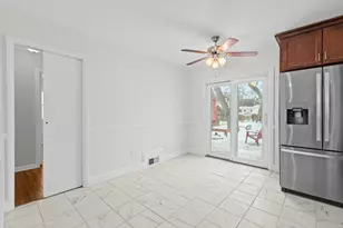 4521 Thorncroft Ave, Royal Oak, MI 48073 - Photo 11