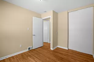 4521 Thorncroft Ave, Royal Oak, MI 48073 - Photo 19