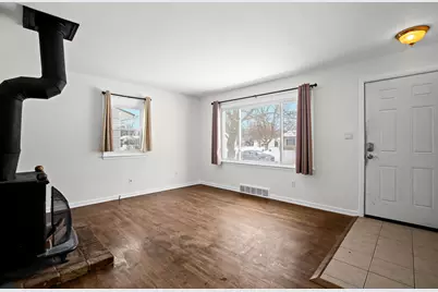 4521 Thorncroft Avenue, Royal Oak, MI 48073 - Photo 5