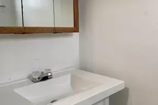 8129 Clippert St, Taylor, MI 48180 - Photo 21