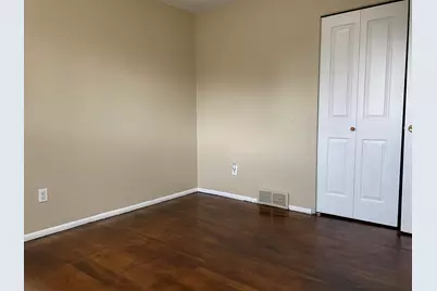 8129 Clippert Street, Taylor, MI 48180 - Photo 17