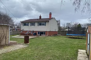 8129 Clippert St, Taylor, MI 48180 - Photo 3