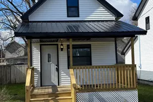 205 5 W Railroad St, Dowagiac, MI 49047 - Photo 1