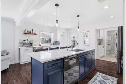 38310 Huron Pointe Drive, Harrison Township, MI 48045 - Photo 21