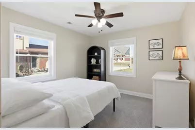 38310 Huron Pointe Drive, Harrison Township, MI 48045 - Photo 29