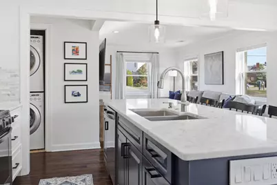 38310 Huron Pointe Drive, Harrison Township, MI 48045 - Photo 23