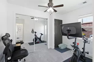 38310 Huron Pointe Dr, Harrison Township, MI 48045 - Photo 31