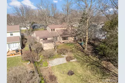 1810 Southampton SE, Grand Rapids, MI 49508 - Photo 33