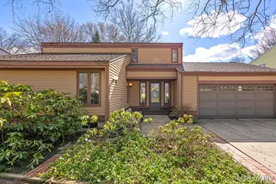 1810 Southampton SE, Grand Rapids, MI 49508 - Photo 1