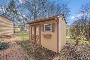 1810 Southampton SE, Grand Rapids, MI 49508 - Photo 29