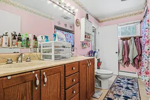 5686 Davis Rd, Norton Shores, MI 49441 - Photo 19