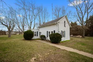 600 Benson Rd, Benton Harbor, MI 49022 - Photo 1