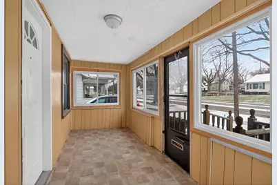 1110 E North Street, Jackson, MI 49202 - Photo 5