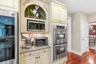 2730 Turning Leaf Dr, Howell, MI 48843 - Photo 13