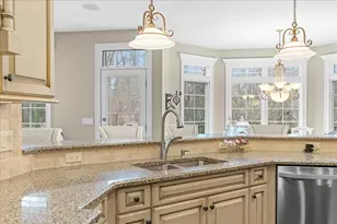 2730 Turning Leaf Dr, Howell, MI 48843 - Photo 11