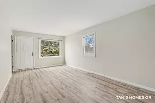 3691 Oriole Ave SW, Wyoming, MI 49509 - Photo 7