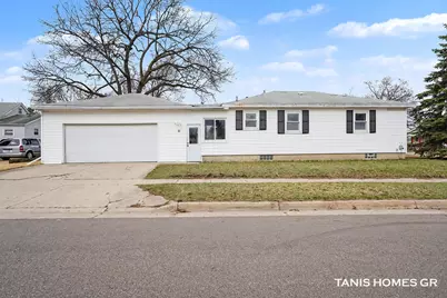3691 Oriole Avenue SW, Wyoming, MI 49509 - Photo 1