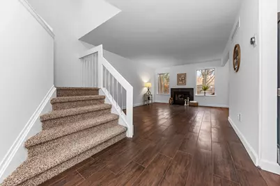 35409 Pheasant Lane, Westland, MI 48185 - Photo 9