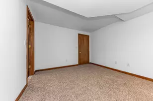 35409 Pheasant Ln, Westland, MI 48185 - Photo 37