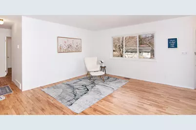 352 Manor Drive, Ann Arbor, MI 48105 - Photo 5