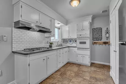 35901 Dover Street, Livonia, MI 48150 - Photo 11