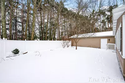 14128 Luckett Lane, Grand Haven, MI 49417 - Photo 25