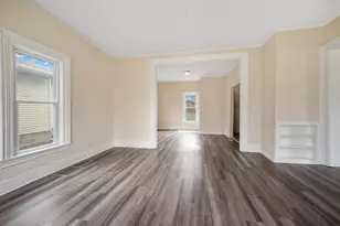 604 Orchard St, Dowagiac, MI 49047 - Photo 9