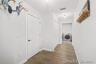 19200 Glendale Cir, Spring Lake, MI 49456 - Photo 21