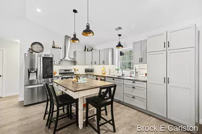 19200 Glendale Circle, Spring Lake, MI 49456 - Photo 9