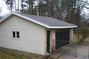 4704 Burton St SE, Grand Rapids, MI 49546 - Photo 3