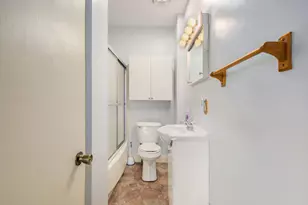 339 N Dwight St, Jackson, MI 49202 - Photo 13