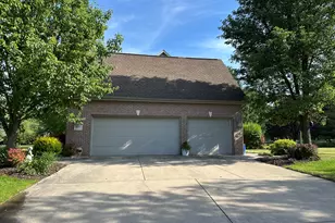 9095 Marsh Creek Cir, Galesburg, MI 49053 - Photo 5