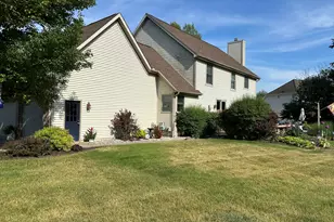 9095 Marsh Creek Cir, Galesburg, MI 49053 - Photo 9