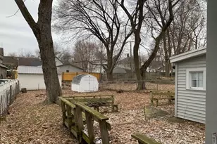 205 W Montcalm St, Greenville, MI 48838 - Photo 19