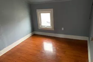 205 W Montcalm St, Greenville, MI 48838 - Photo 17