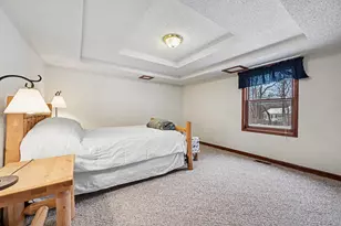 2731 Hunters Point, Kalamazoo, MI 49048 - Photo 7