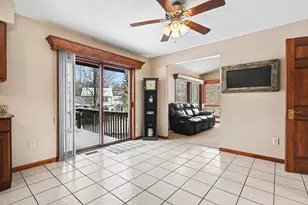 2731 Hunters Point, Kalamazoo, MI 49048 - Photo 3