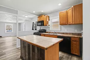 1891 Nevada St, Muskegon, MI 49441 - Photo 5