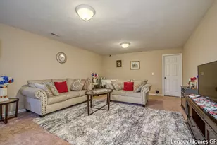 5868 Kiverton Ridge Dr SE, Kentwood, MI 49508 - Photo 17