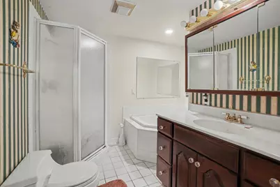 1382 Lakeshore Drive, Muskegon, MI 49441 - Photo 15