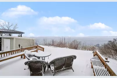 1382 Lakeshore Drive, Muskegon, MI 49441 - Photo 29