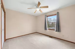 1498 Middlewood Dr, Saline, MI 48176 - Photo 13