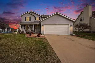 1498 Middlewood Dr, Saline, MI 48176 - Photo 1