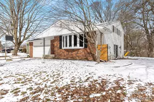 231 Eden Rd, Battle Creek, MI 49017 - Photo 3