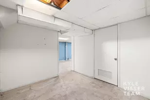 4455 Cloverleaf Dr SE, Grand Rapids, MI 49546 - Photo 29