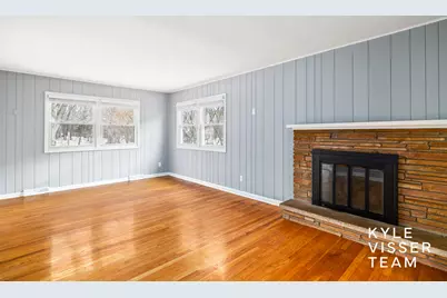 4455 Cloverleaf Drive SE, Grand Rapids, MI 49546 - Photo 5