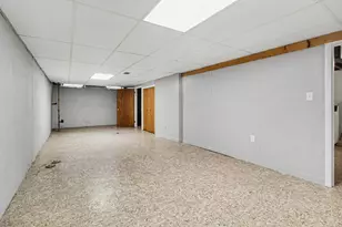 819 N Mansfield St, Ypsilanti, MI 48197 - Photo 15